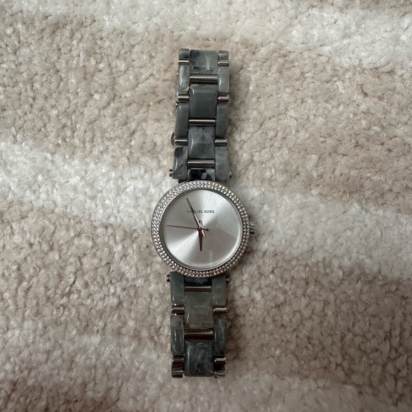 Michael Kors Women’s Watch - Grey Tortoise Shell - Picture 7 of 12